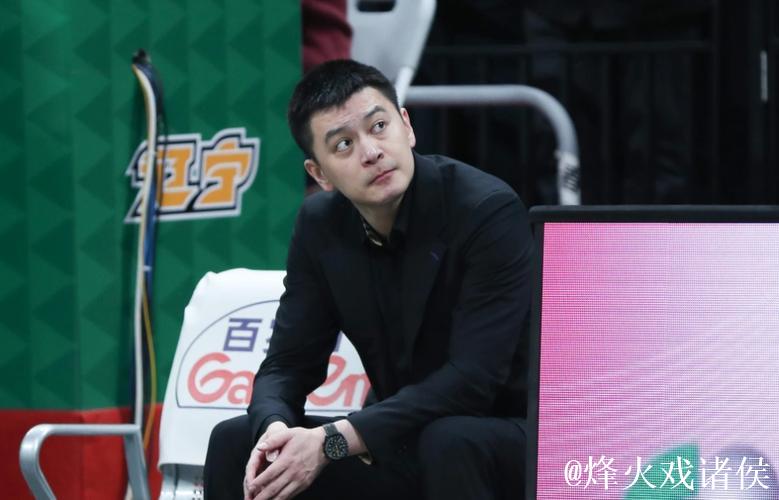 杨鸣慧眼识珠!辽宁队奇兵5记三分斩获19分,辽蜜直呼真棒 杨鸣慧眼识珠!辽宁队奇兵5记三分斩获19分,辽蜜直呼真棒