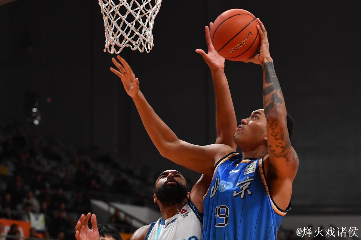 CBA俱乐部杯：青岛崂山啤酒强势击败北京北汽