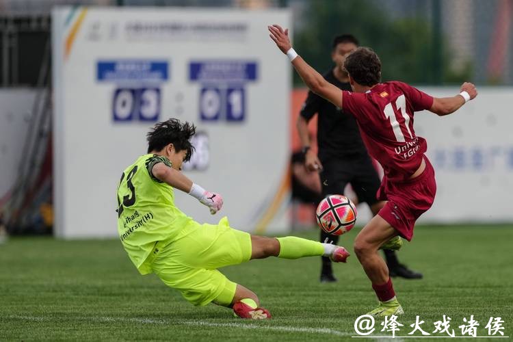 世界杯滚球：足球魅力极致展现